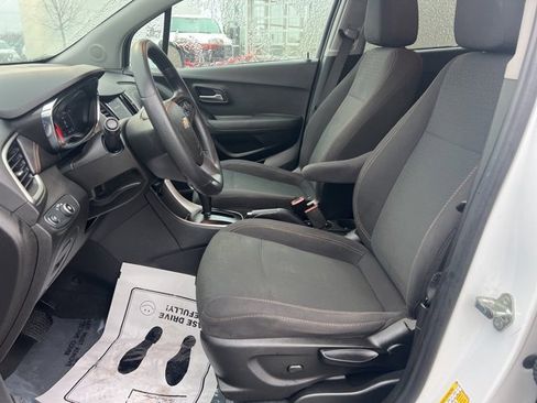 Used 2020 Chevrolet Trax LS w/ Tint and Cruise Package image 19