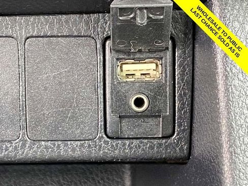 Used 2014 Toyota Corolla L image 27