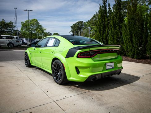Used 2023 Dodge Charger SRT Hellcat w/ Harman/Kardon Audio Group image 8