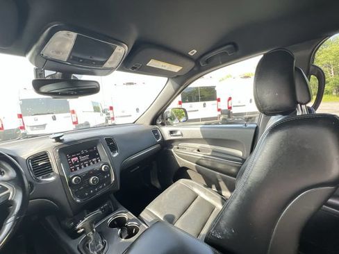 Used 2019 Dodge Durango GT w/ Blacktop Package AWD/4WD image 11