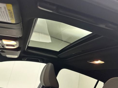 Used 2024 Subaru Crosstrek 2.5i Sport image 17