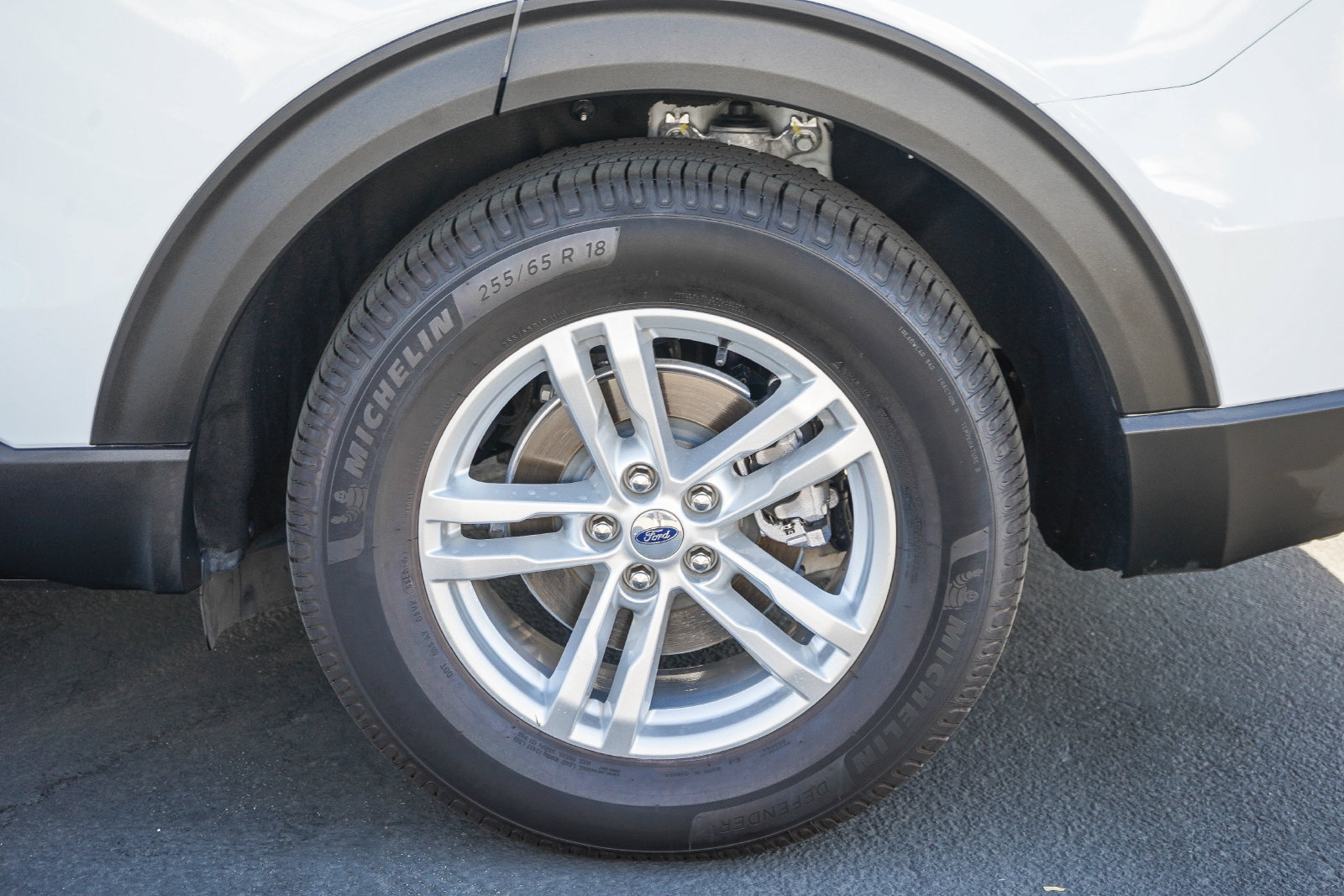 Used 2020 Ford Explorer XLT RWD image 11