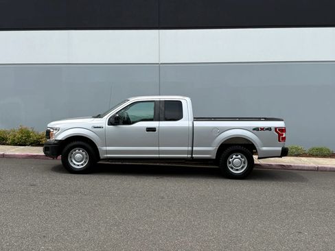 Used 2019 Ford F150 XL w/ Equipment Group 101A Mid AWD/4WD image 3