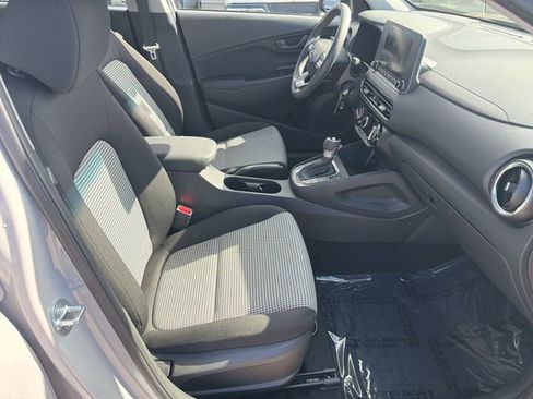 Used 2023 Hyundai Kona SE image 26