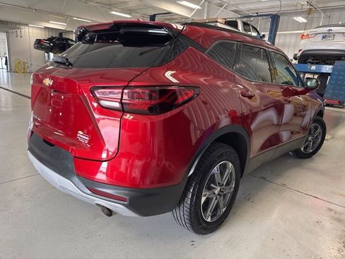 Used 2023 Chevrolet Blazer LT AWD/4WD image 12