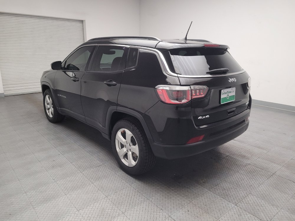 Used 2018 Jeep Compass Latitude w/ Popular Equipment Group AWD/4WD image 5