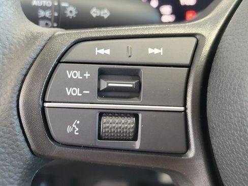 Used 2023 Honda Accord LX image 30