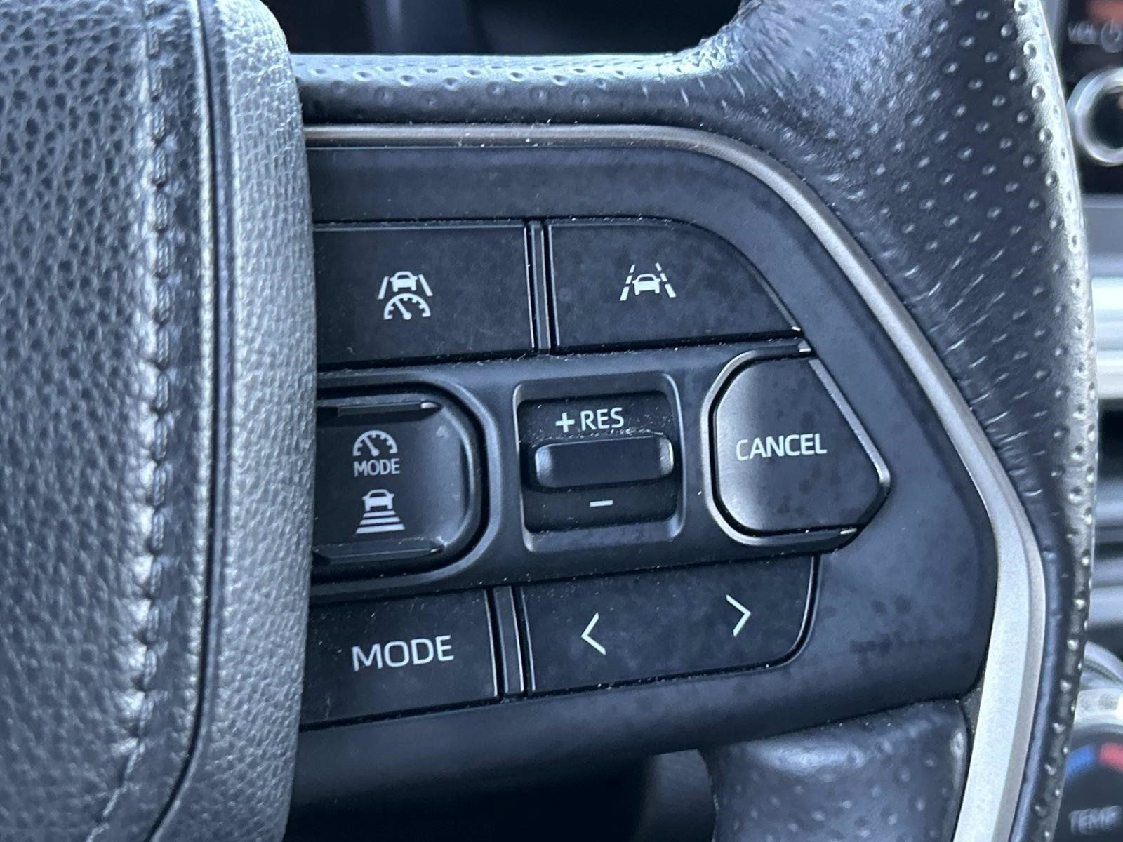Used 2026 Toyota 4Runner SR5 AWD/4WD image 24