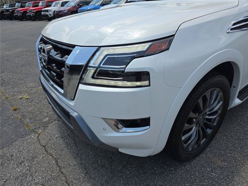 Used 2024 Nissan Armada Platinum w/ Cargo Package RWD image 9