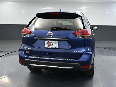 Used 2018 Nissan Rogue AWD image 5