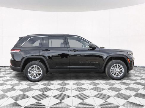 New 2025 Jeep Grand Cherokee Laredo X image 10