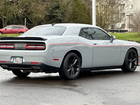 Used 2021 Dodge Challenger R/T w/ Plus Package image 2