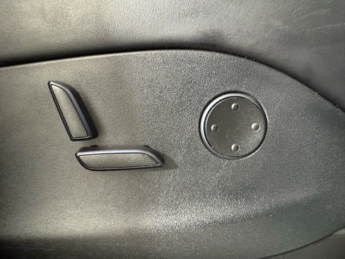 Used 2017 Tesla Model X 100D image 35