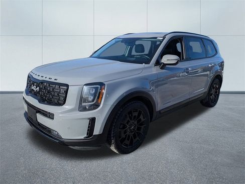 Used 2022 Kia Telluride SX w/ SX Prestige Package image 7