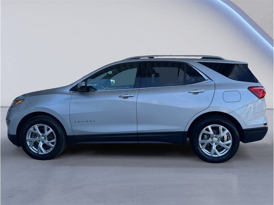 Used 2019 Chevrolet Equinox LT FWD image 3