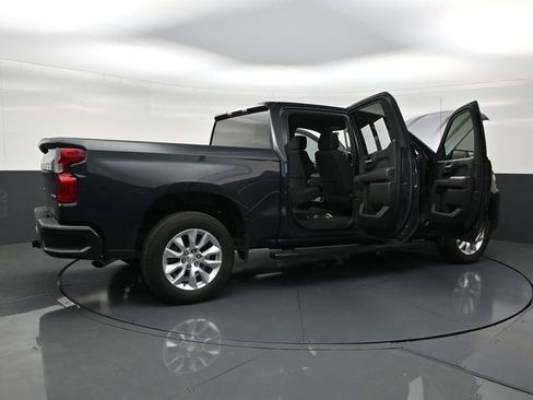 Used 2022 Chevrolet Silverado 1500 Custom RWD image 29