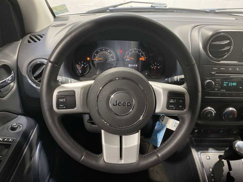 Used 2017 Jeep Compass Sport w/ Power Value Group image 15