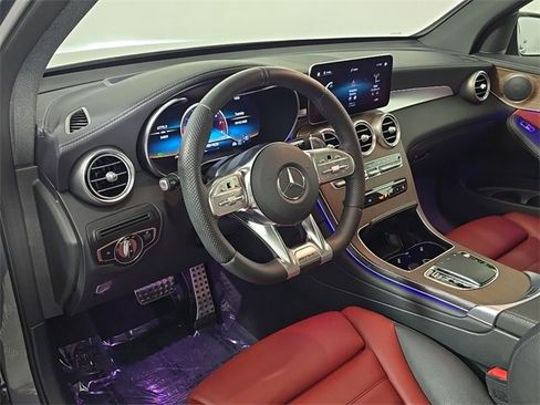 Certified 2022 Mercedes-Benz GLC 43 AMG 4MATIC image 4