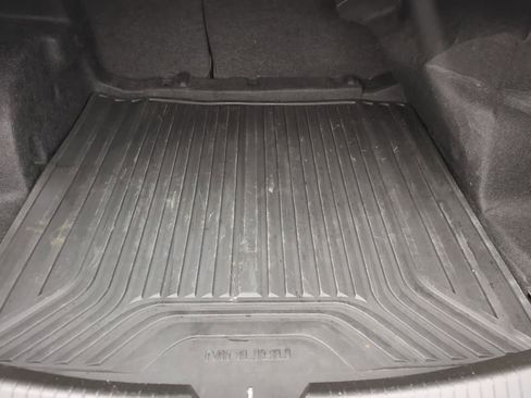 Used 2023 Chevrolet Malibu LT image 34