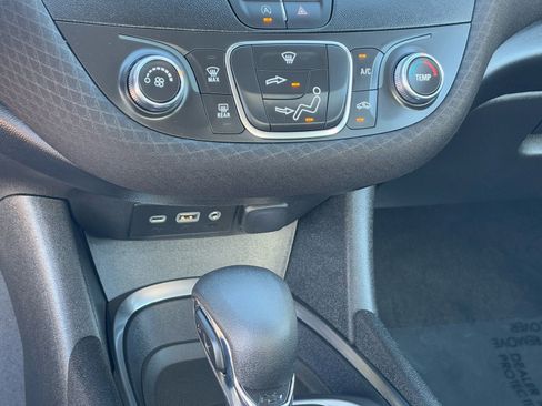 Used 2022 Chevrolet Malibu LS w/ Driver Confidence Package II image 26