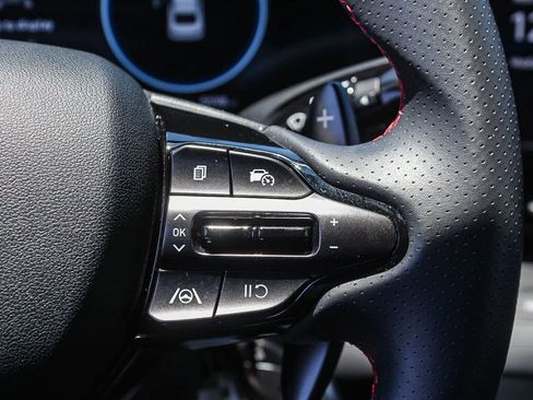 Certified 2025 Hyundai Elantra N Line FWD image 31