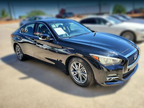 Used 2015 INFINITI Q50 Premium w/ Deluxe Touring Package image 13