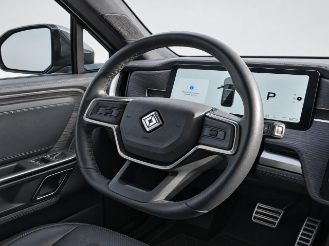 Used 2024 Rivian R1S Adventure Quad AWD/4WD image 9