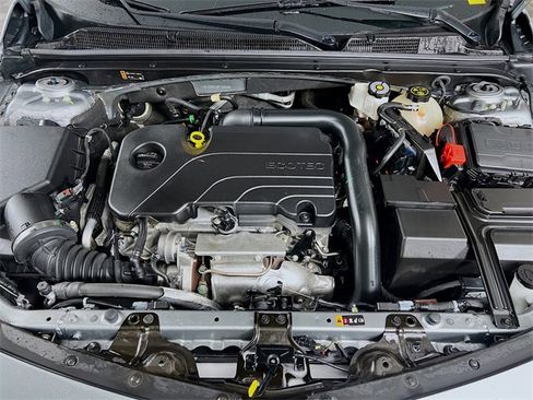 Used 2024 Chevrolet Malibu LT image 27