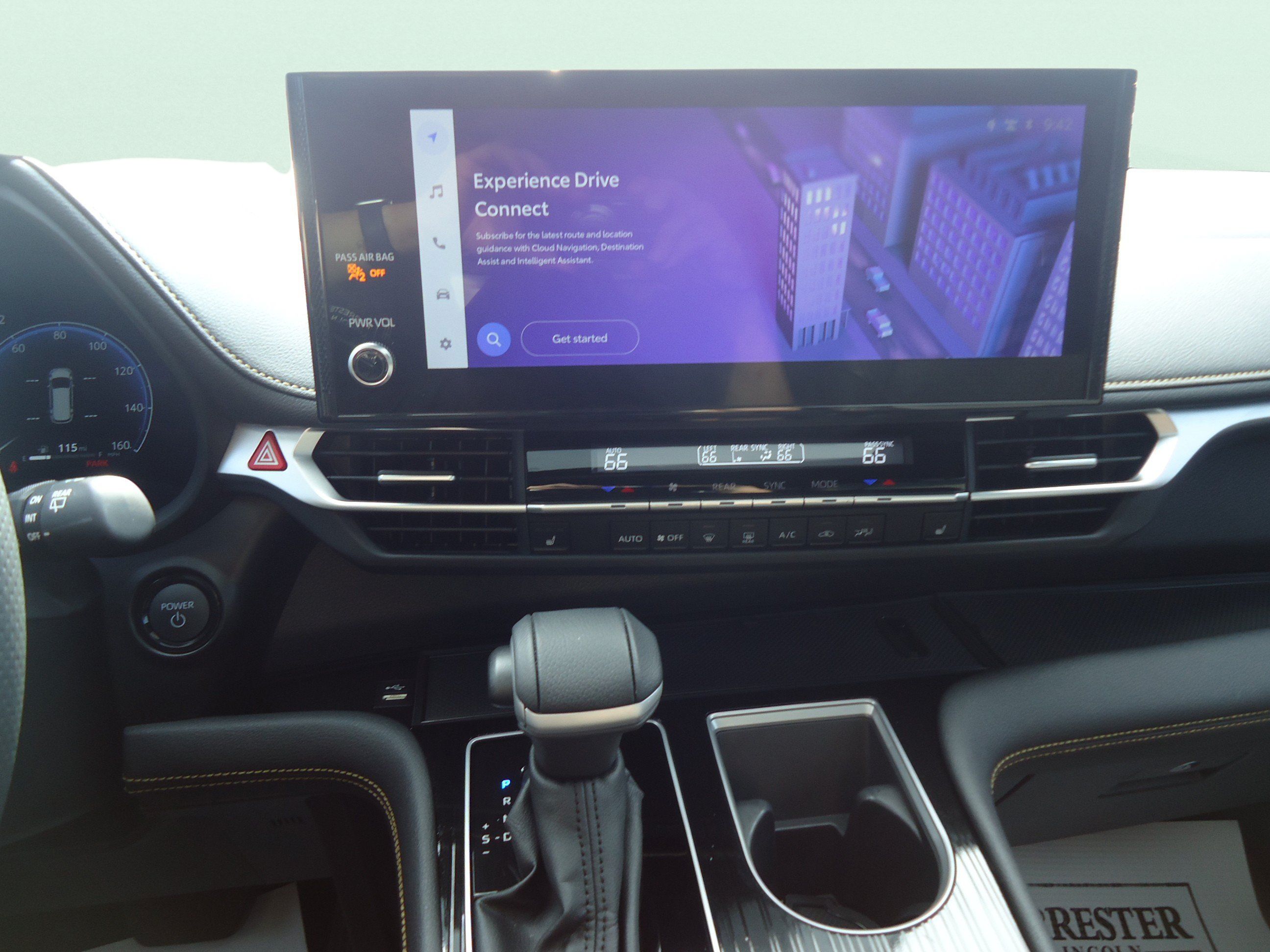Used 2025 Toyota Sienna XLE Woodland Edition AWD/4WD image 16