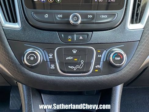 Used 2021 Chevrolet Malibu RS FWD image 28