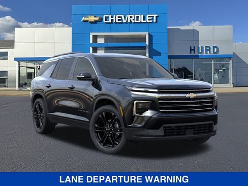 New 2026 Chevrolet Traverse LT w/ LPO, Floor Liner Package image 8
