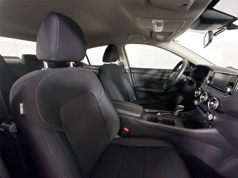 Used 2025 Nissan Sentra S FWD image 35