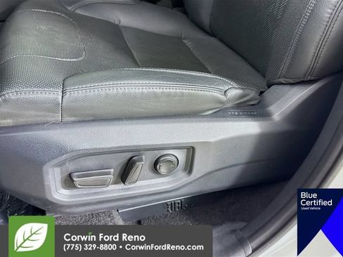 Used 2024 Toyota Tundra Limited AWD/4WD image 24