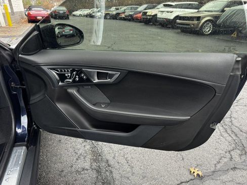 Used 2016 Jaguar F-TYPE S image 25