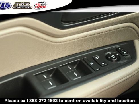 Used 2019 Honda Odyssey EX image 12