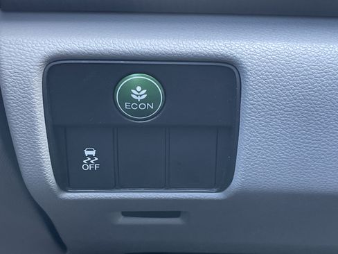 Used 2015 Honda Accord EX image 12