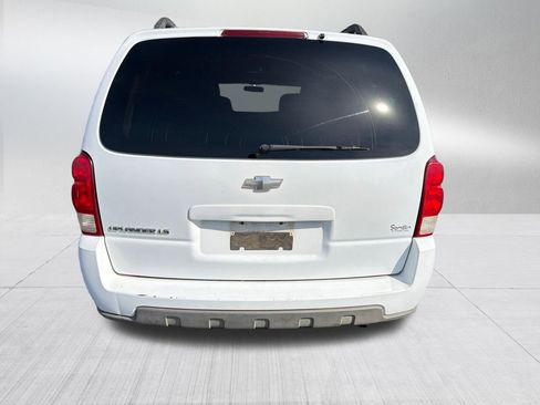 Used 2005 Chevrolet Uplander LS image 4