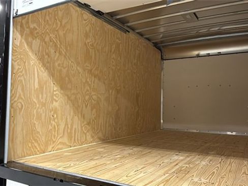 New 2025 Chevrolet Express 3500 w/ Power Convenience Package image 4