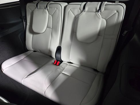 New 2026 Lincoln Aviator Black Label AWD/4WD image 15