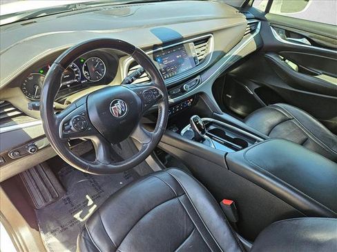 Used 2020 Buick Enclave Avenir w/ Avenir Technology Package FWD image 11