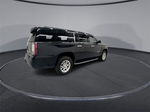 Used 2019 GMC Yukon XL SLT image 8