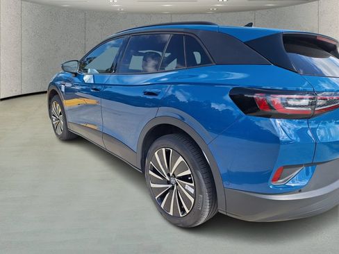 New 2025 Volkswagen ID.4 Pro AWD/4WD image 3