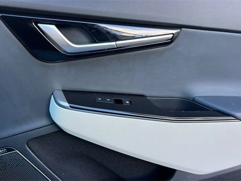 Used 2024 Kia EV6 GT-Line w/ GT-Line White Seat Package image 22