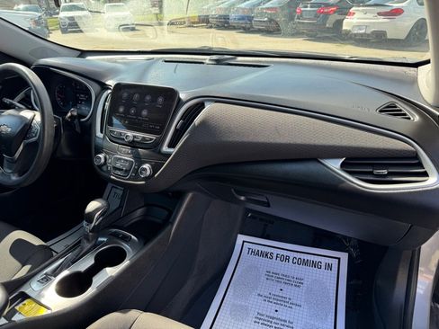 Used 2023 Chevrolet Malibu LS image 22