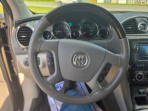 Used 2017 Buick Enclave Convenience FWD image 11