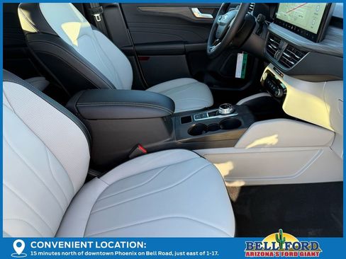 New 2026 Ford Escape Base w/ PHEV Premium Package image 27
