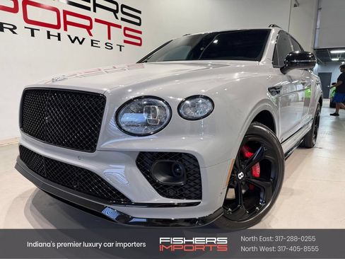 Used 2022 Bentley Bentayga AWD/4WD image 1