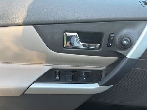 Used 2013 Ford Edge Limited FWD image 13