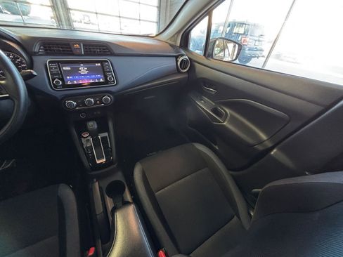 Used 2023 Nissan Versa SV image 34
