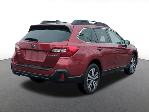 Used 2018 Subaru Outback 2.5i Limited image 6